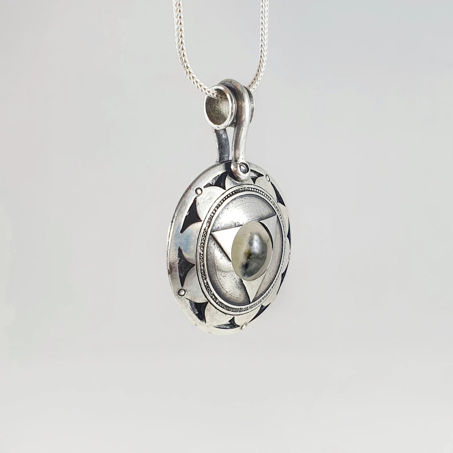 Chakra Pendant Solar Plexus image 0