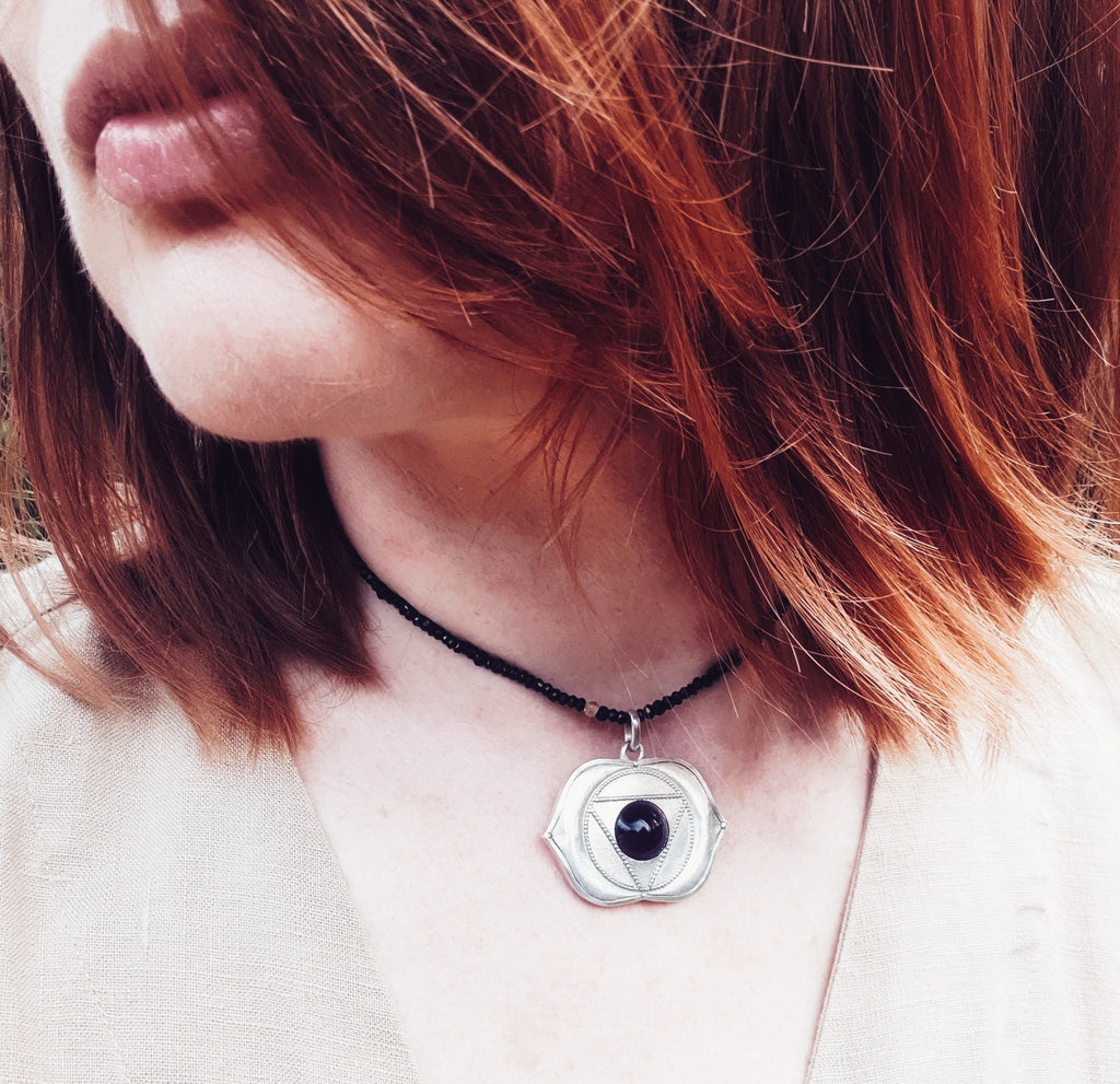 Lapis Lazuli Third Eye Chakra Pendant | Silver