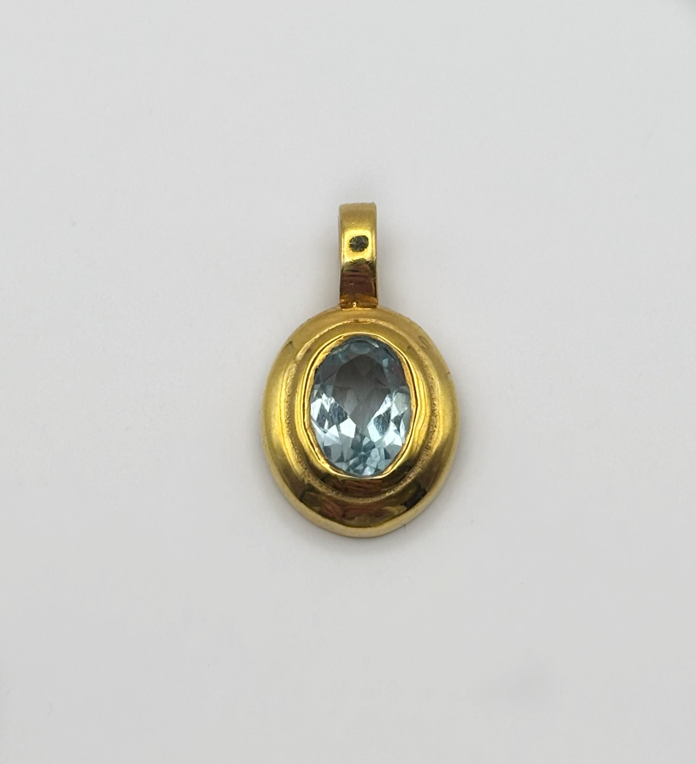 December Birthstone Blue Topaz image 2
