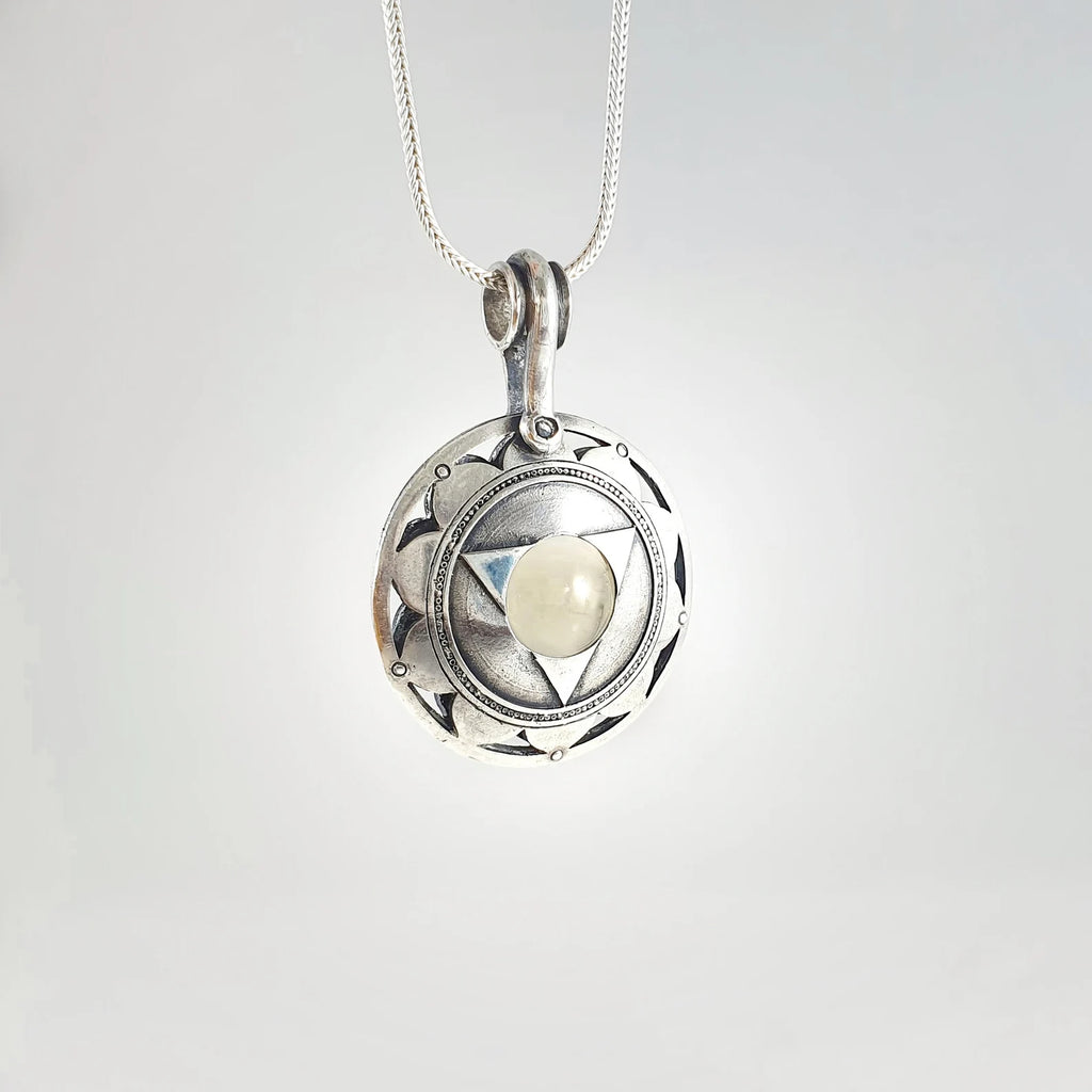 Chakra Pendant Solar Plexus image 2