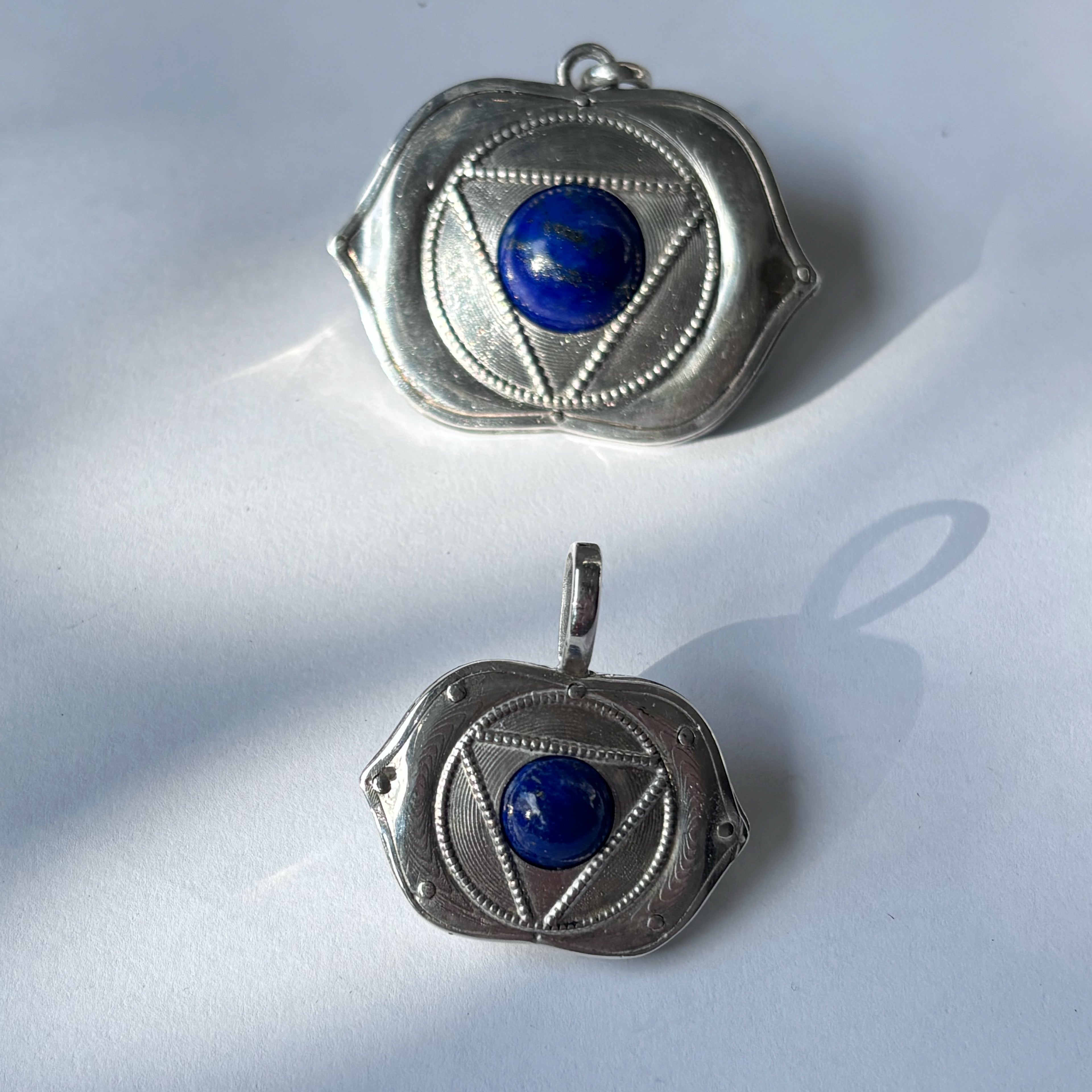 Third Eye Chakra Pendant Necklace in Sterling Silver | Ajna Symbol 20 mm