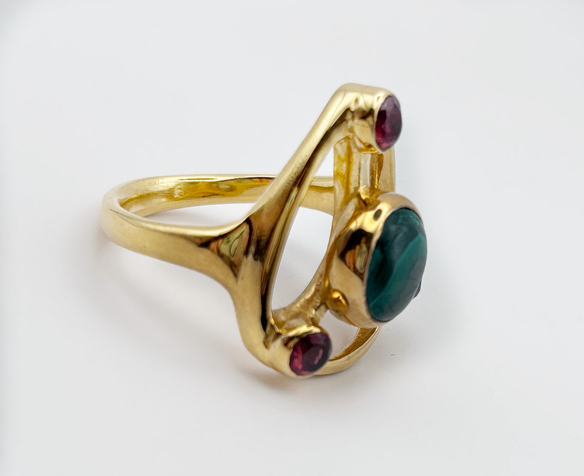 Trinity Symbol Ring in Gold-Plated Sterling Silver – Malachite Centrepiece with Garnet Accents | Handmade Gemstone Jewellery image 5