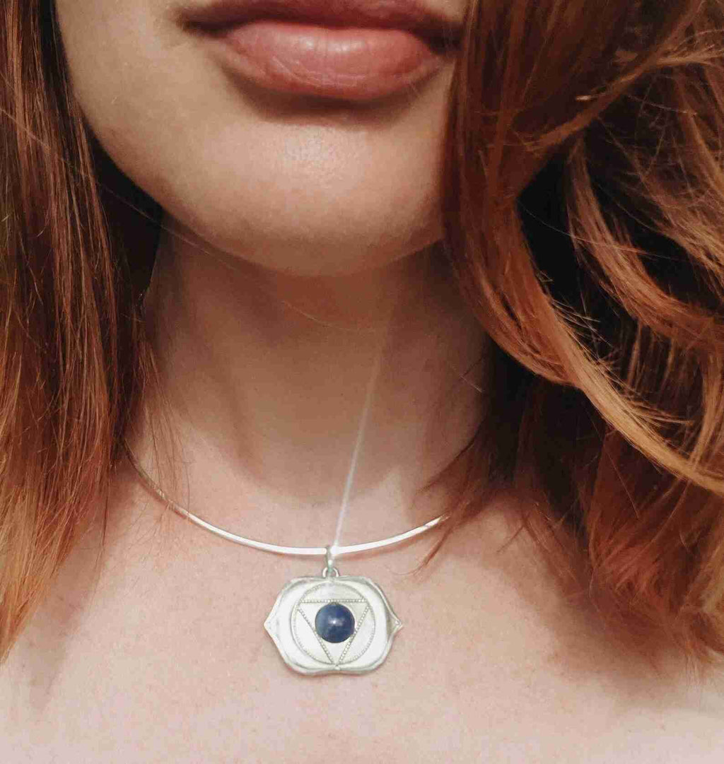 Lapis Lazuli Third Eye Chakra Pendant | Silver
