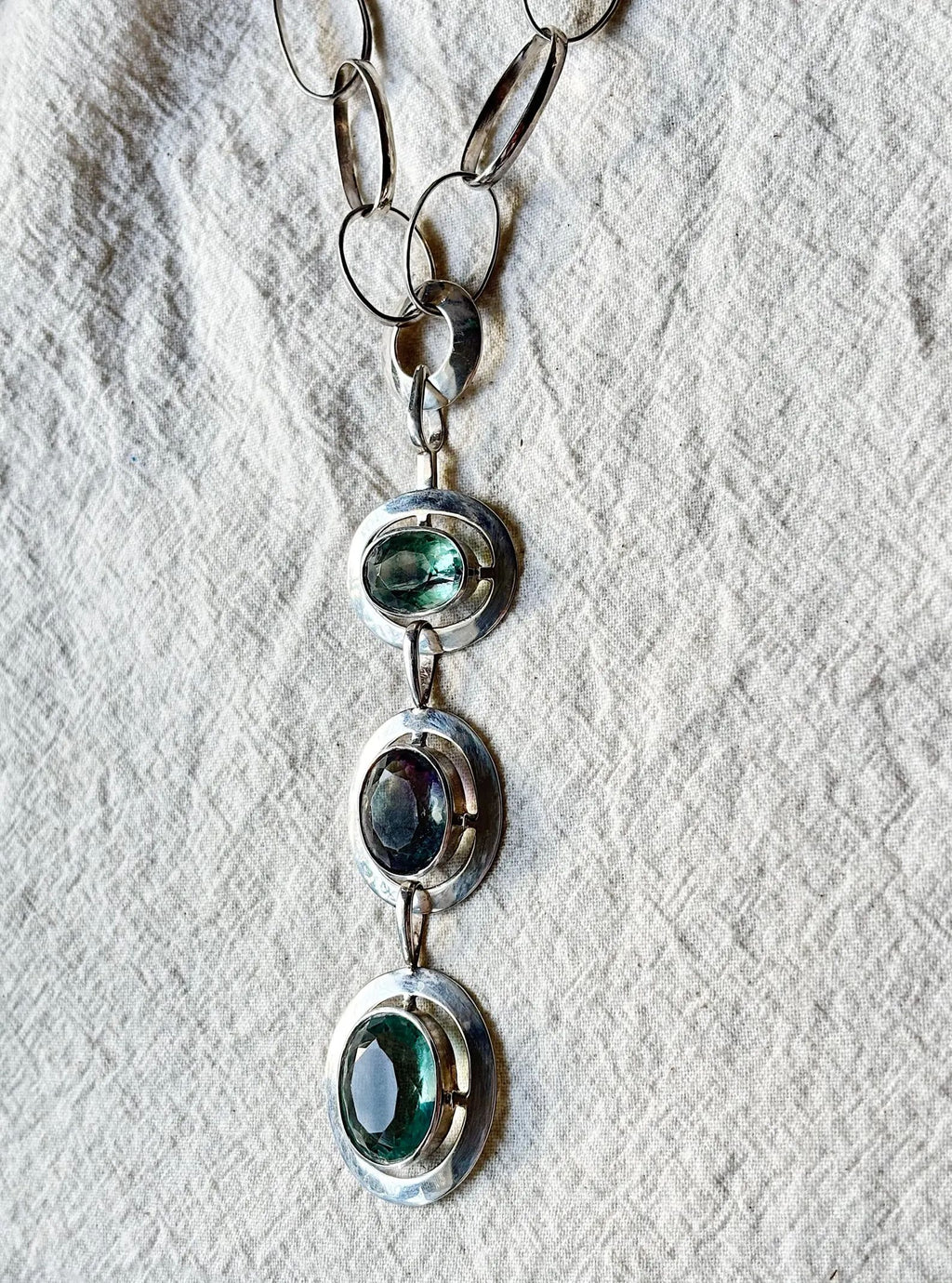 Necklace Large Oval-Cut Fluorite Statement