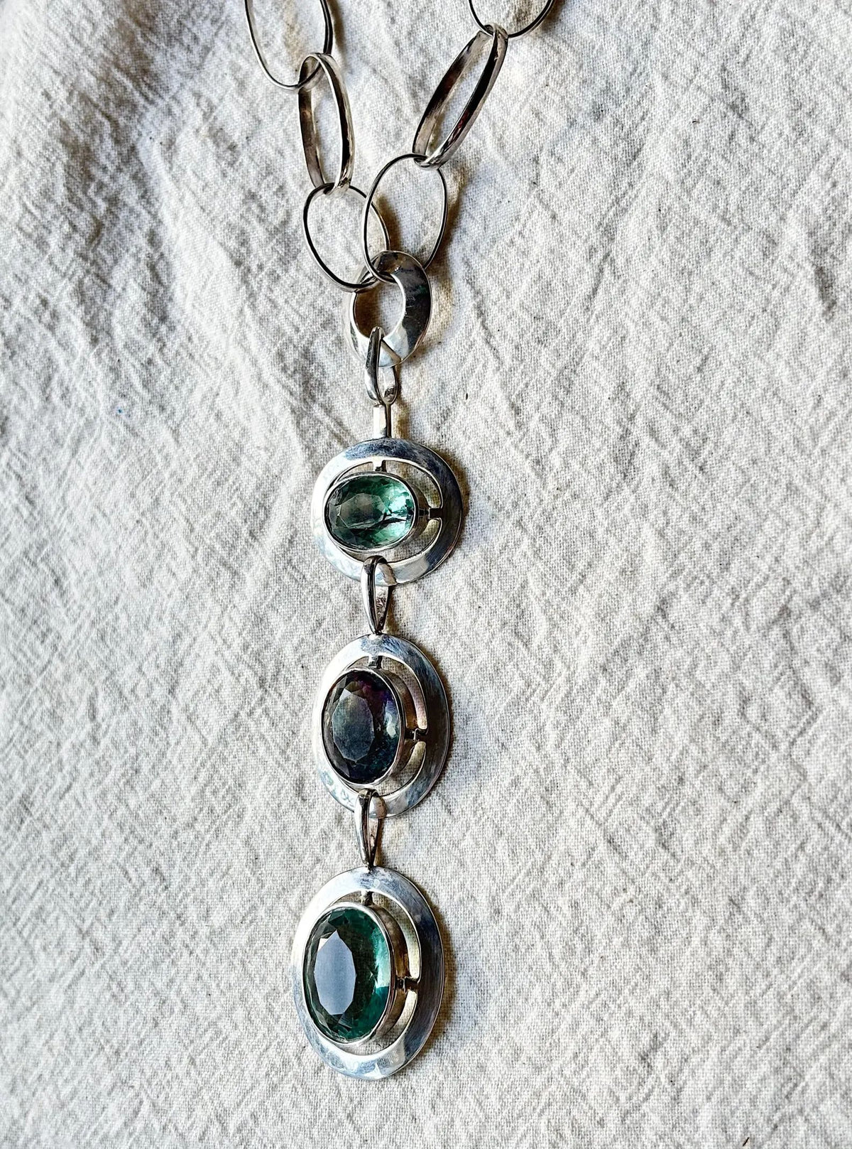 Necklace Large Oval-Cut Fluorite Statement